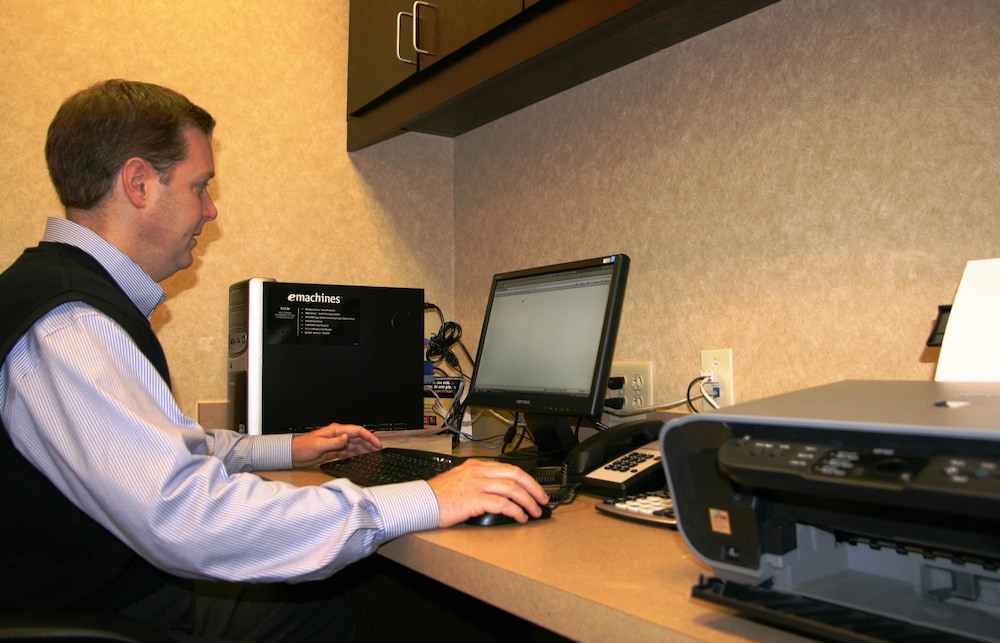 hampton inn and suites orlando john young pkwy s park