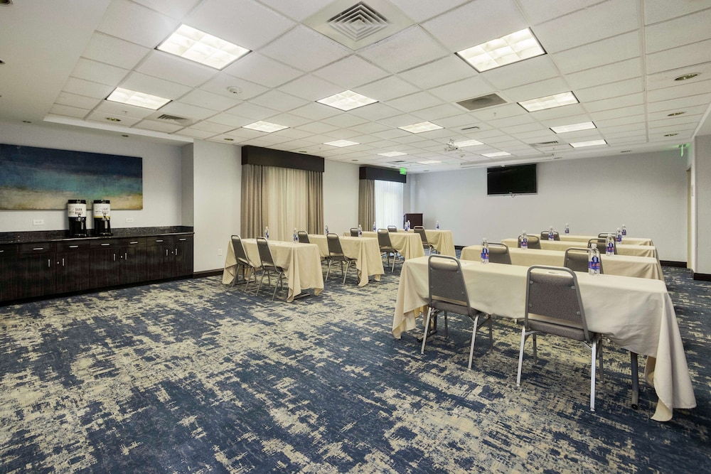 hampton inn and suites orlando apopka