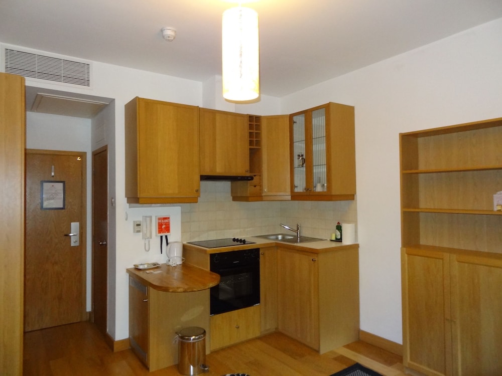 studios 2 let serviced apartments adults only