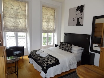 studios 2 let serviced apartments adults only