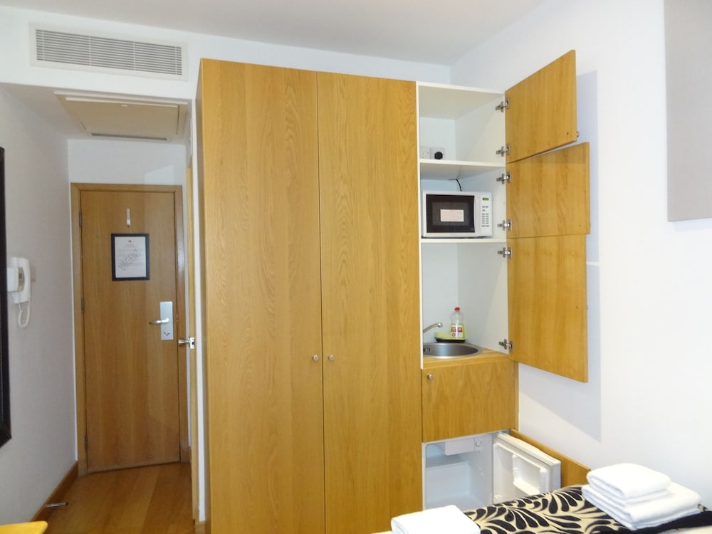 studios 2 let serviced apartments adults only