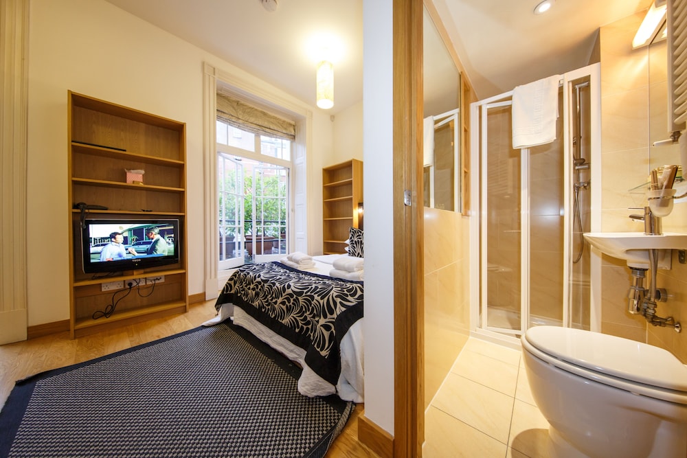 studios 2 let serviced apartments adults only