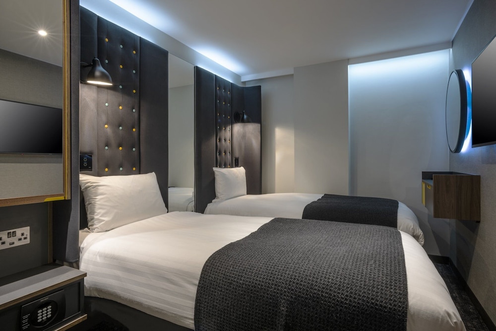 point a hotel london liverpool street