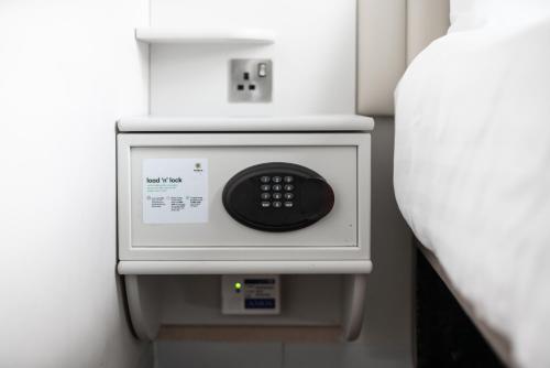 Point A Hotel London Liverpool Street,Liverpool Street>>Greater London,4 star