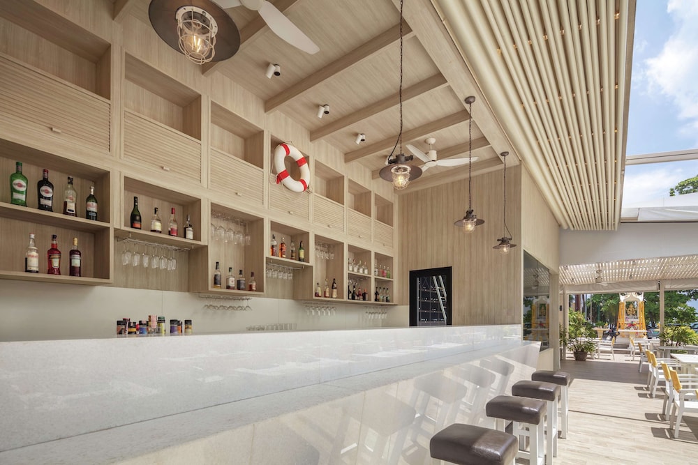 doubletree by hilton phuket banthai resort