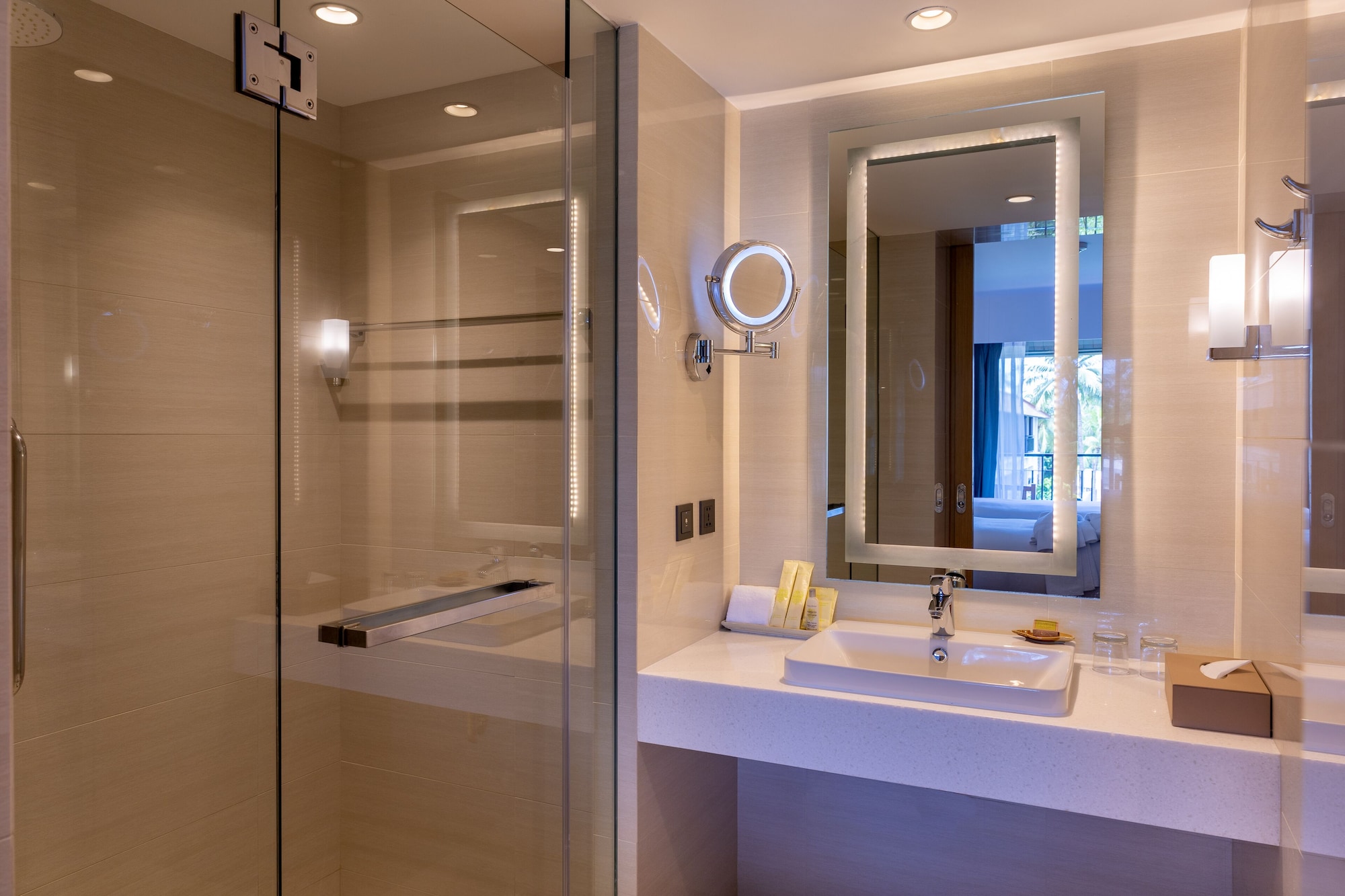 doubletree by hilton phuket banthai resort