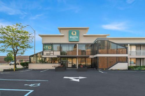 shorecrest motor inn