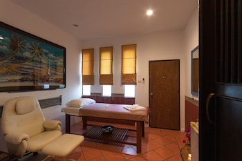aochalong villa resort and spa