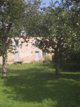 montaigut le blanc