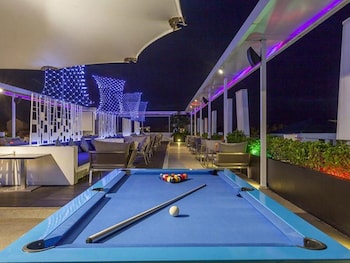 ashlee hub hotel patong
