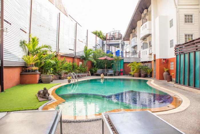 the album loft at nanai