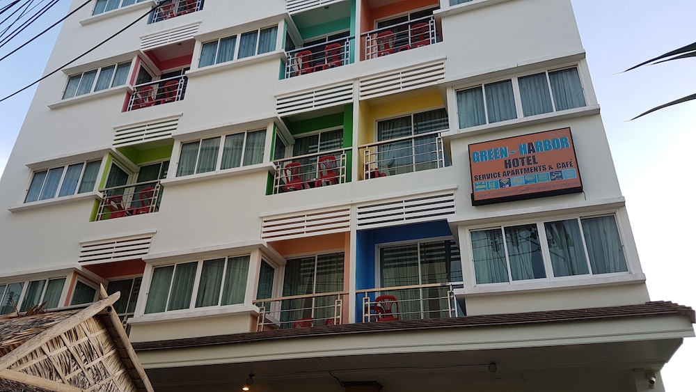 green harbor hotel and service apartment