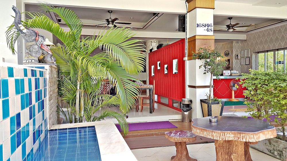 green harbor hotel and service apartment