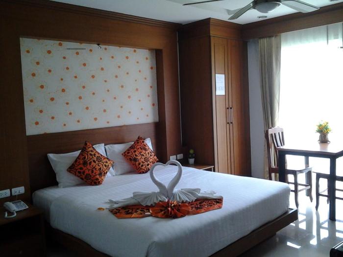 green harbor hotel and service apartment