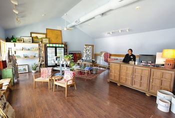 stagecoach inn
