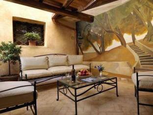 Residenza San Calisto,Via Dell'arco Di San Calisto, 20,3 star