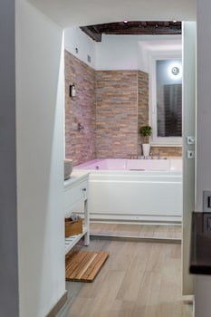 irooms rome spanish steps