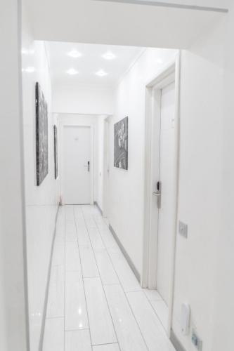 irooms rome spanish steps