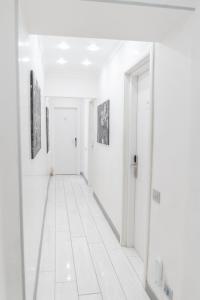 irooms rome spanish steps