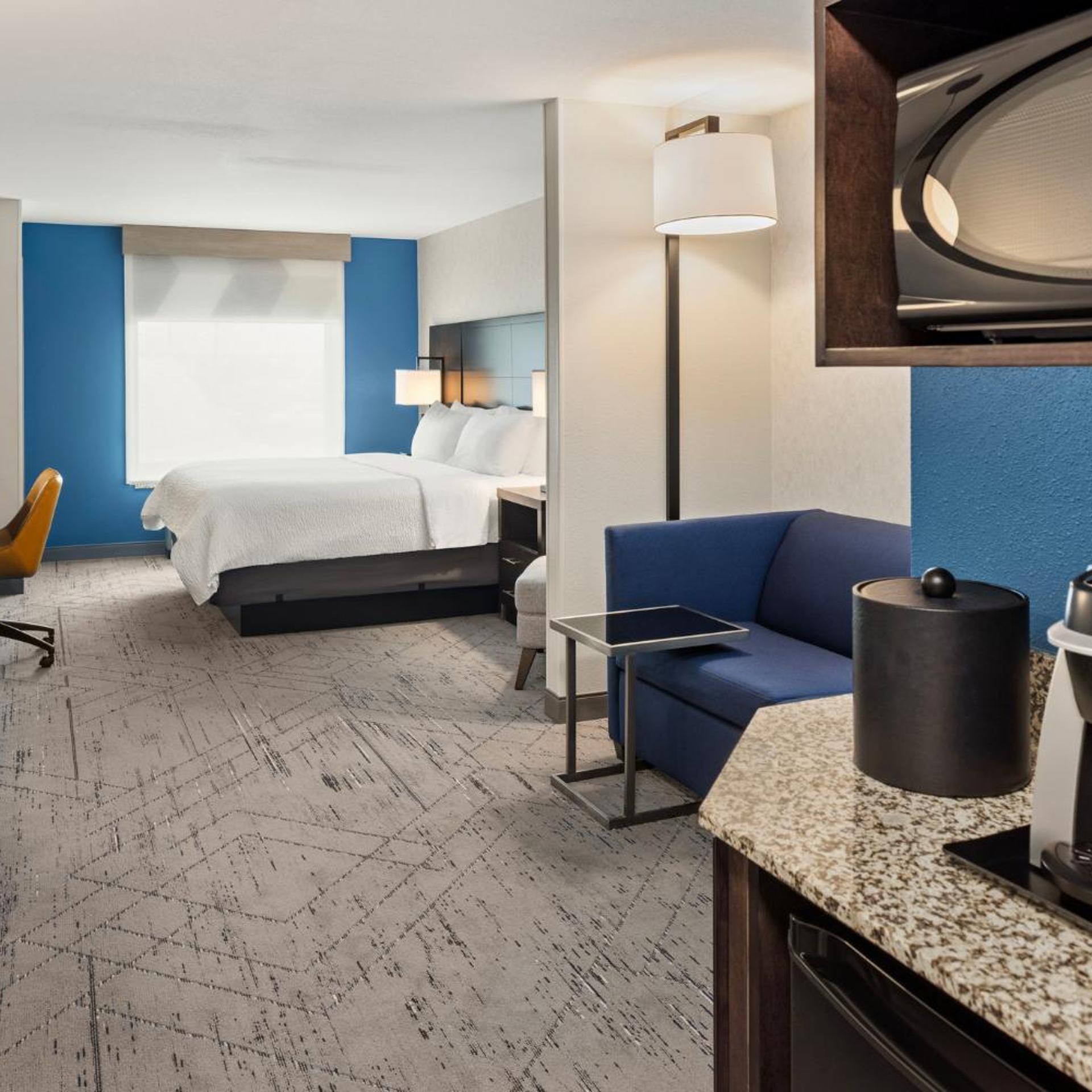 holiday inn express moline quad cities area by ihg