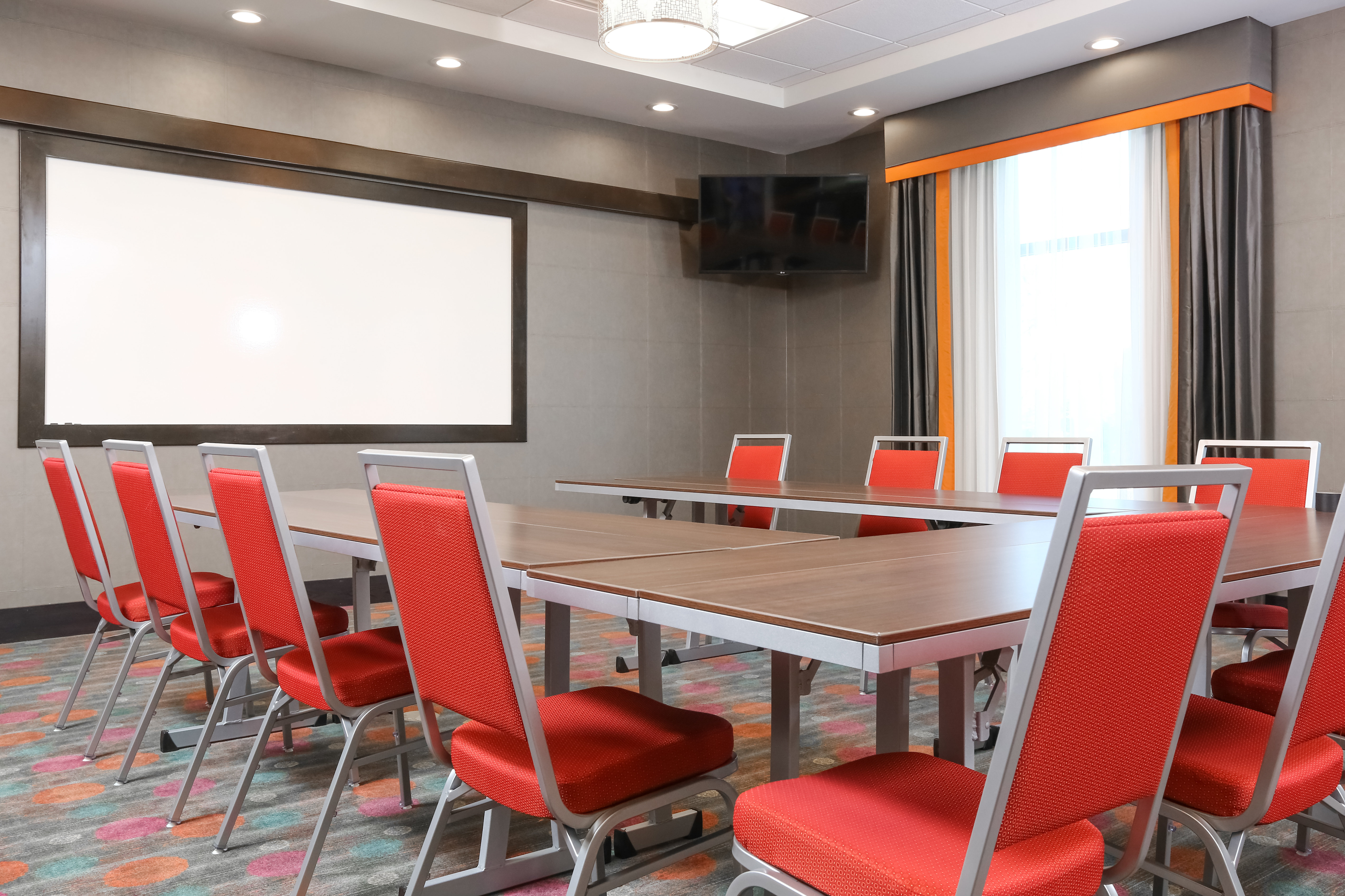 holiday inn express moline quad cities area by ihg