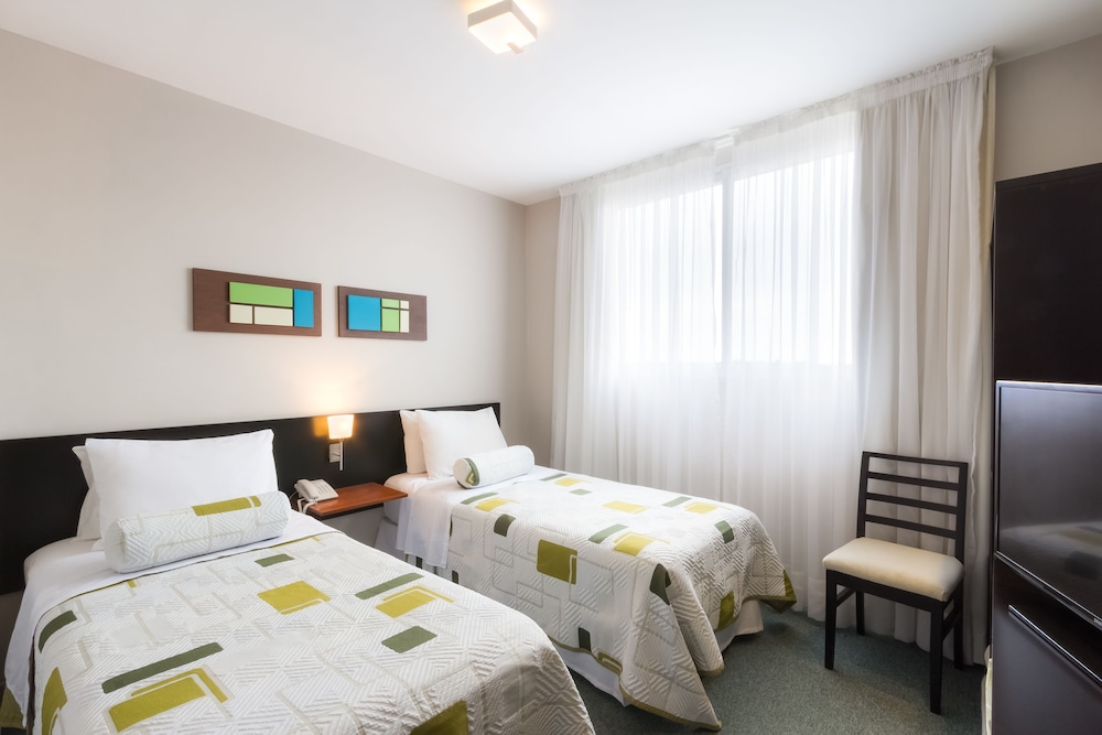 gran hotel brisas del hum