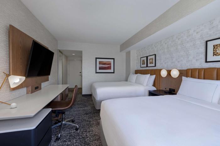 doubletree by hilton las vegas east flamingo