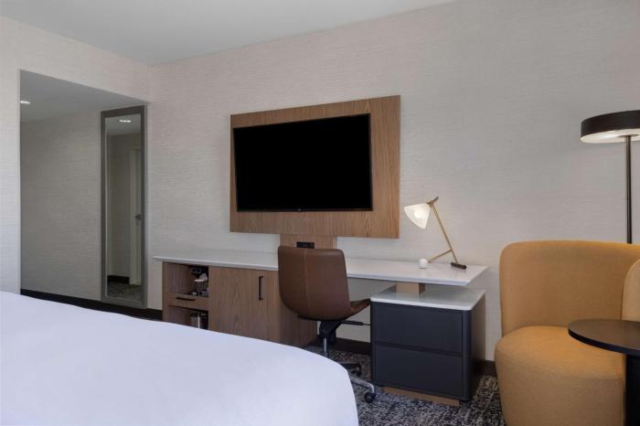 doubletree by hilton las vegas east flamingo