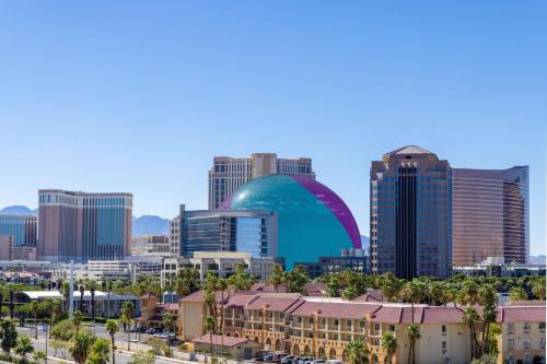 doubletree by hilton las vegas east flamingo