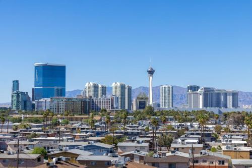 doubletree by hilton las vegas east flamingo