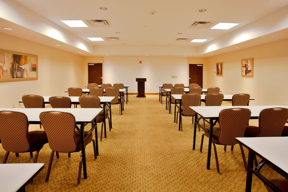 holiday inn express hotel and suites ocoee east by ihg