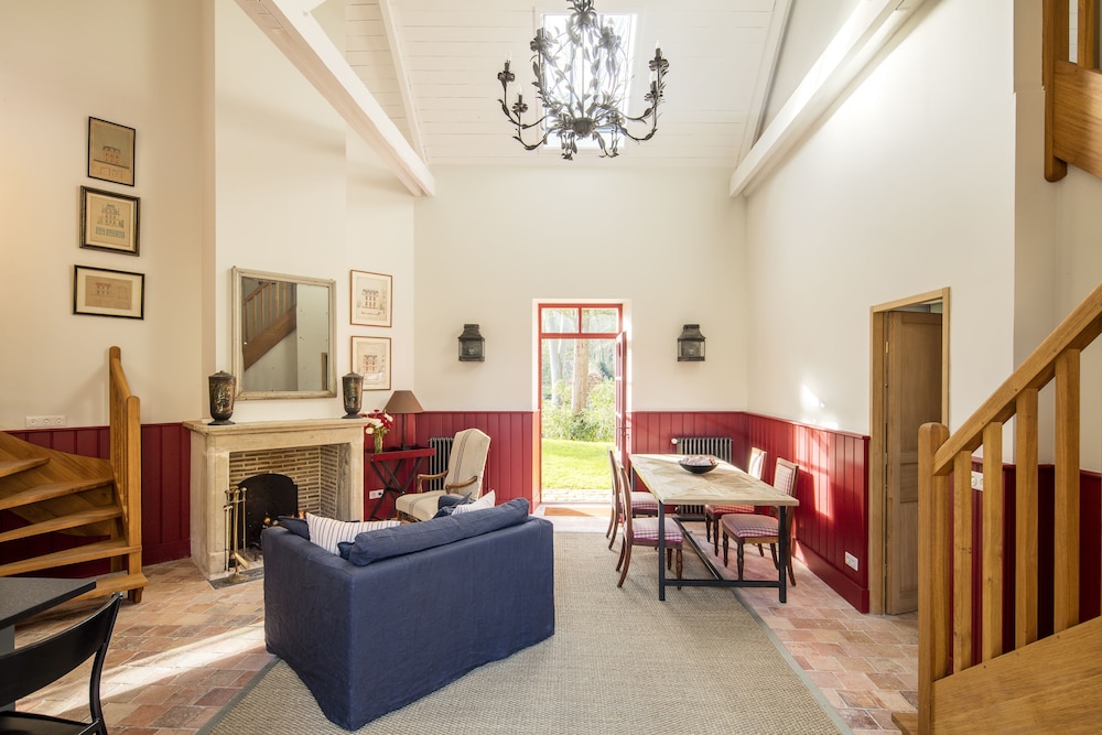 le hameau de courances