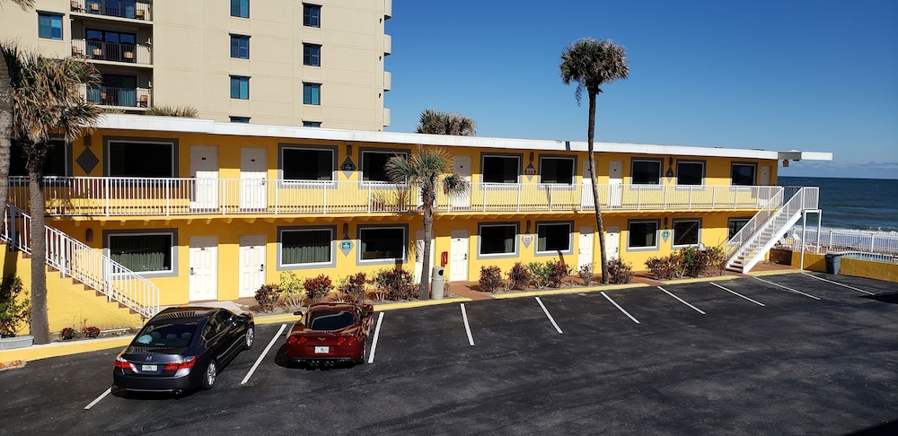 oceanfront inn and suites