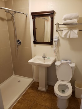 oceanfront inn and suites