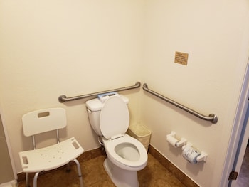 oceanfront inn and suites