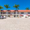 hibiscus suites gateway to siesta key