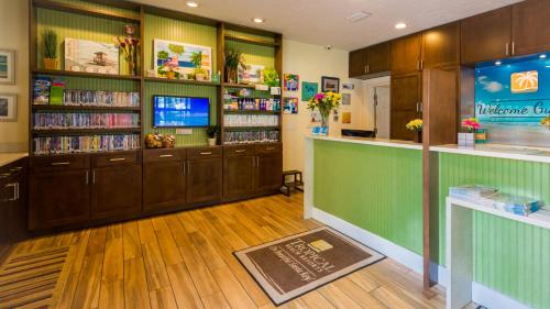 tropical beach resorts