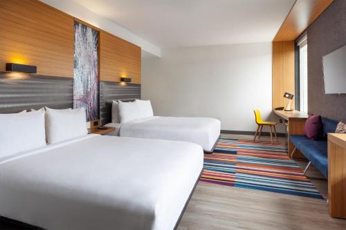 aloft jacksonville tapestry park
