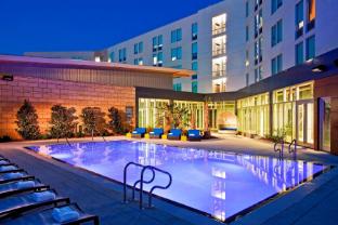 aloft jacksonville tapestry park