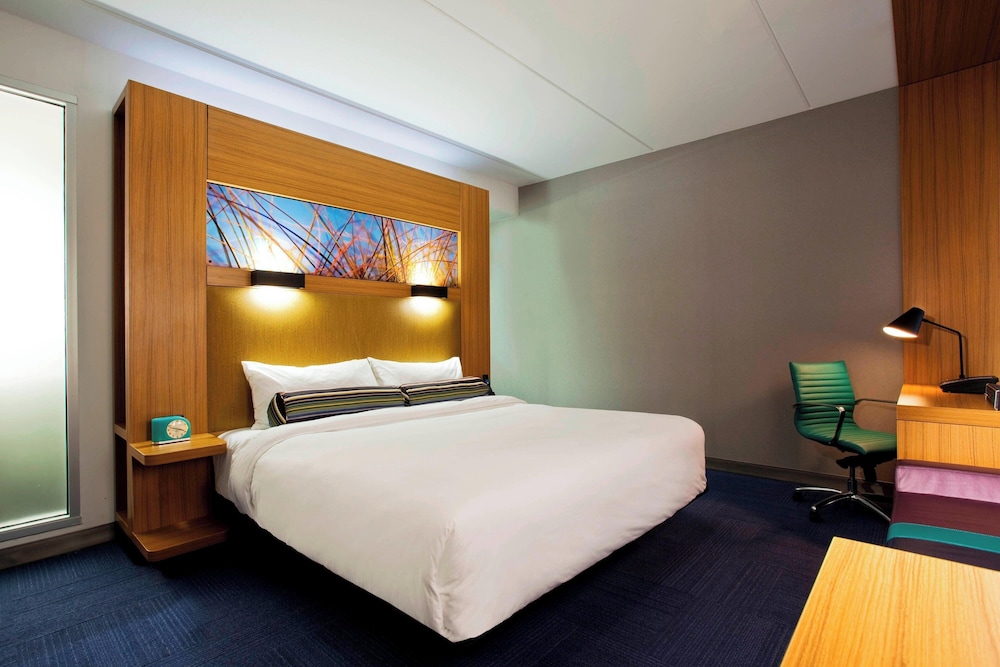 aloft jacksonville tapestry park