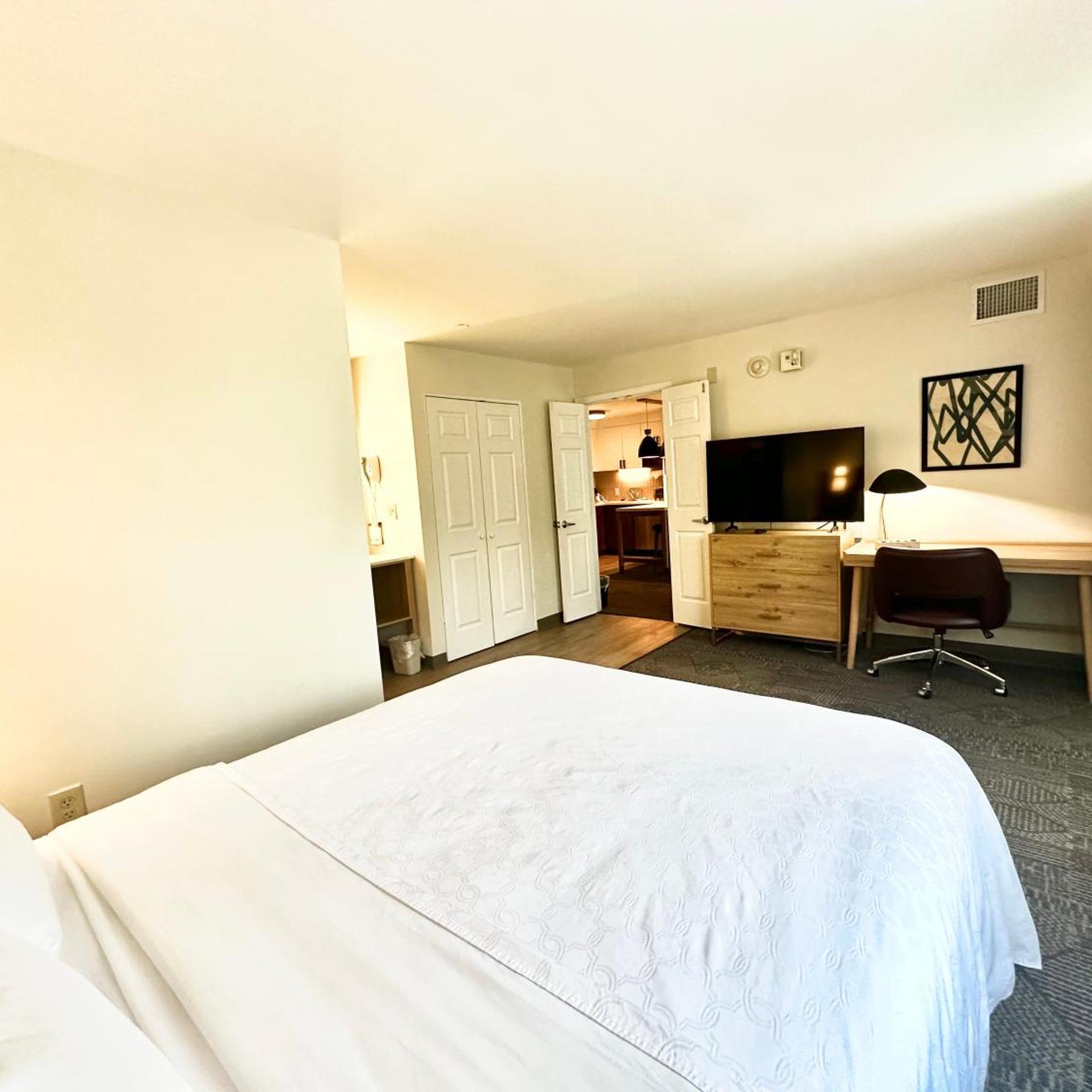 staybridge suites east stroudsburg poconos by ihg