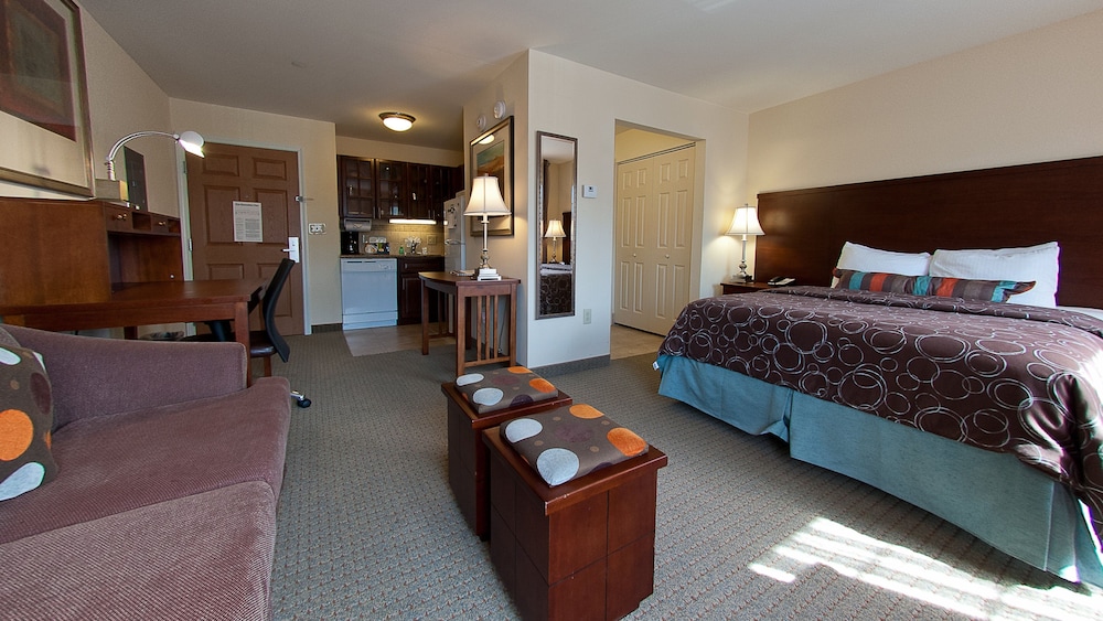 staybridge suites east stroudsburg poconos by ihg