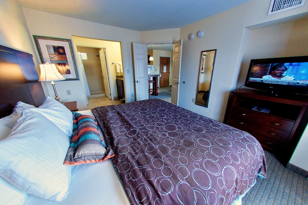 staybridge suites east stroudsburg poconos by ihg