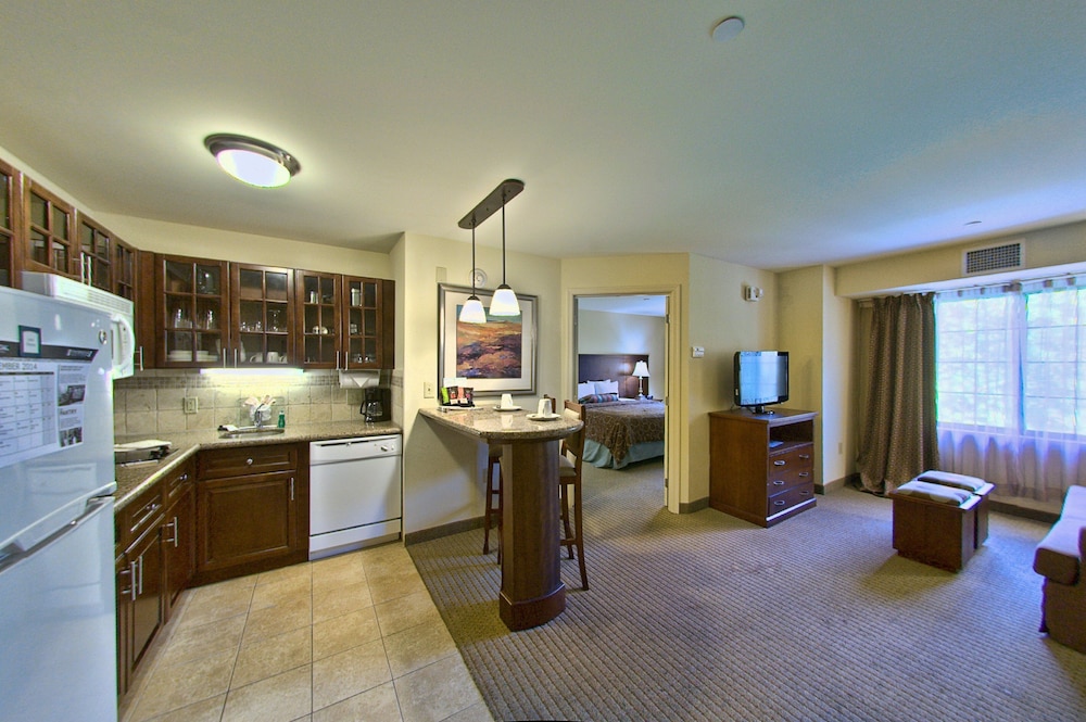 staybridge suites east stroudsburg poconos by ihg