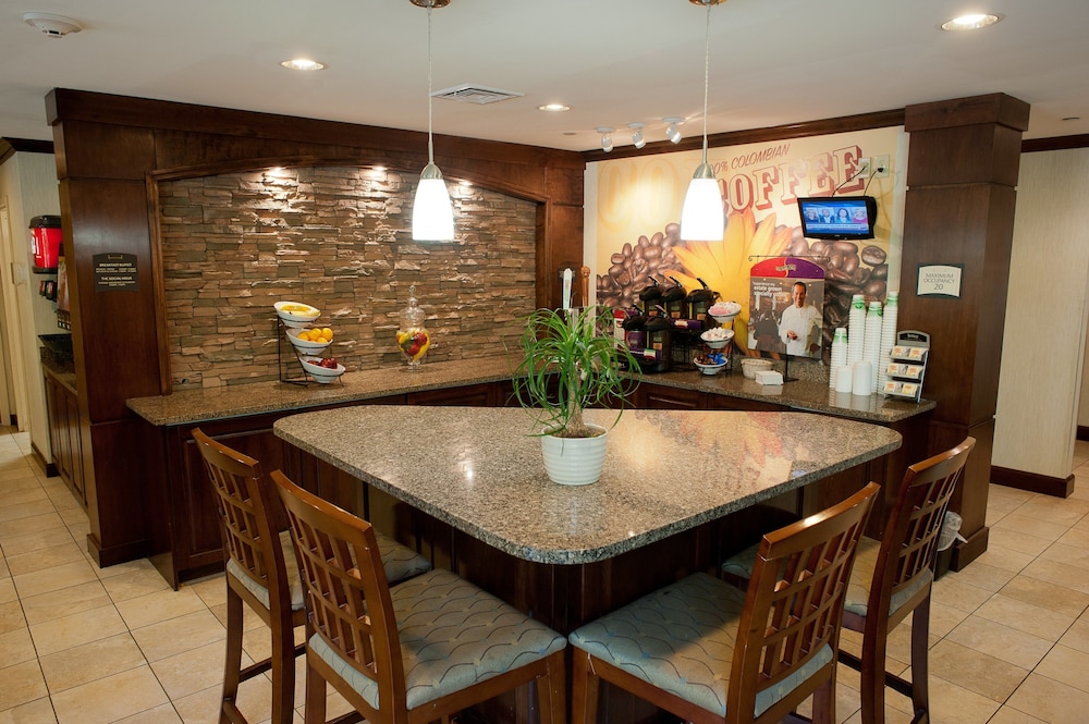 staybridge suites east stroudsburg poconos by ihg