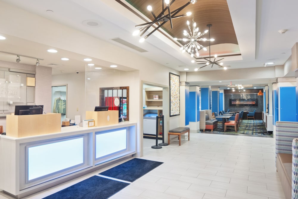 holiday inn express and suites stroudsburg poconos by ihg