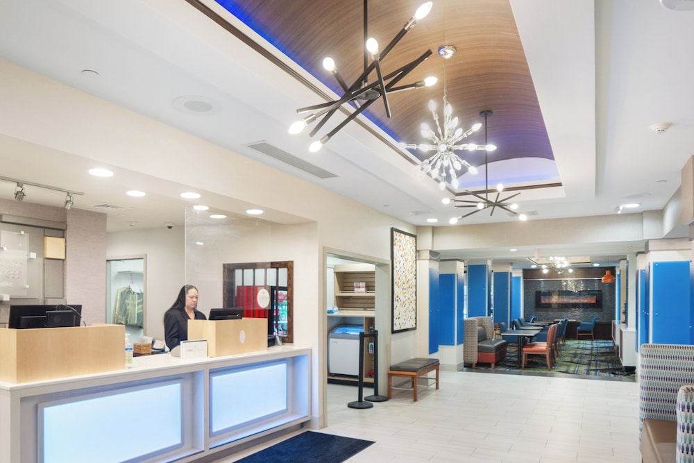holiday inn express and suites stroudsburg poconos by ihg