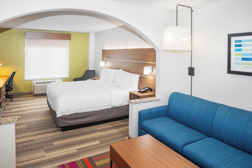 holiday inn express and suites stroudsburg poconos by ihg