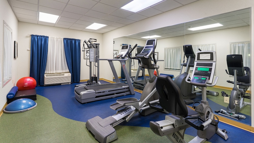 holiday inn express and suites stroudsburg poconos by ihg