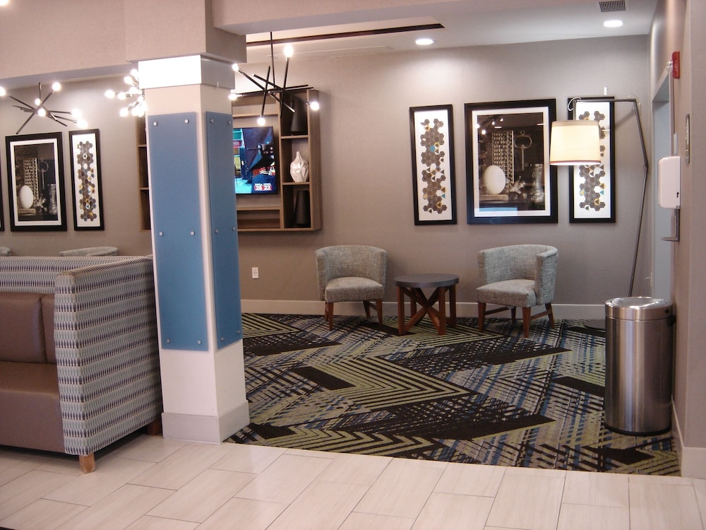 holiday inn express and suites stroudsburg poconos by ihg